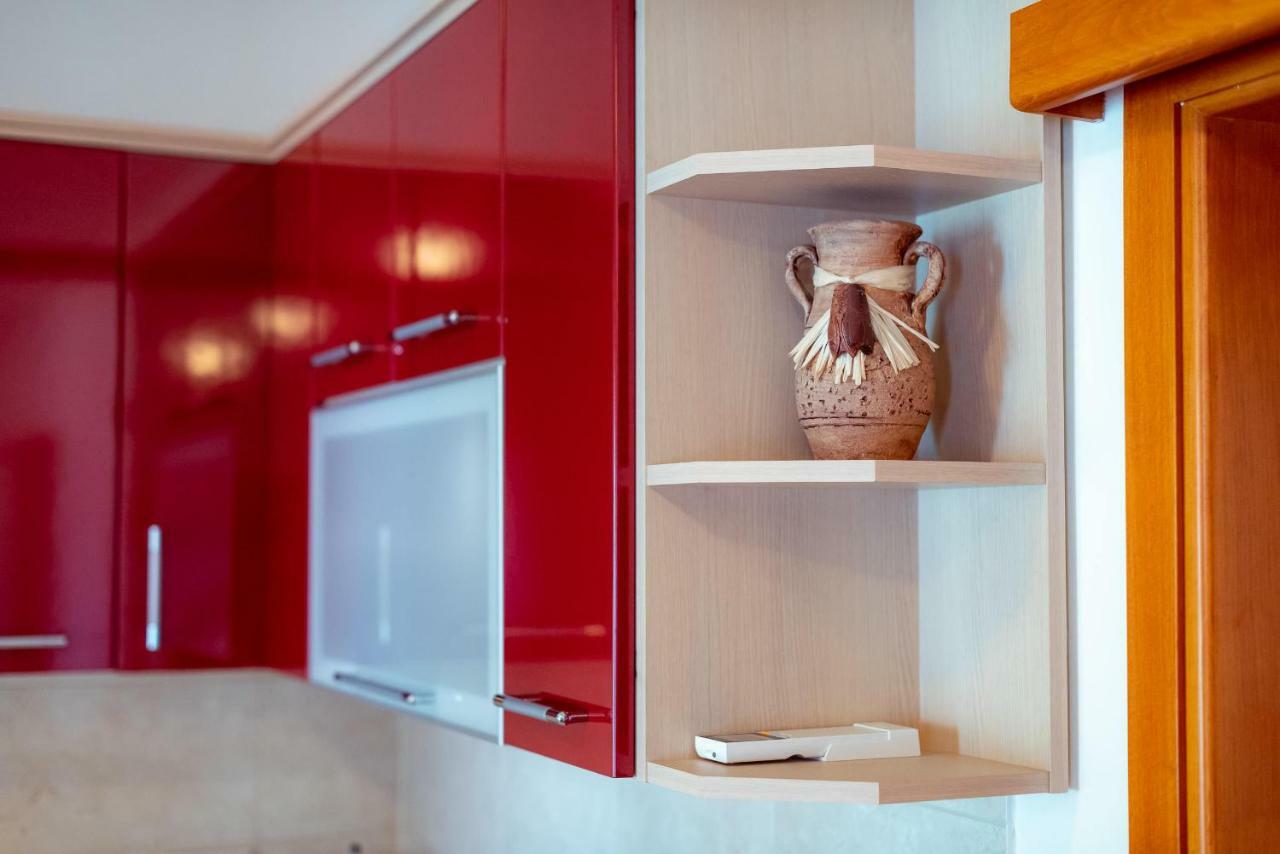 Apartmani Marina クレック エクステリア 写真