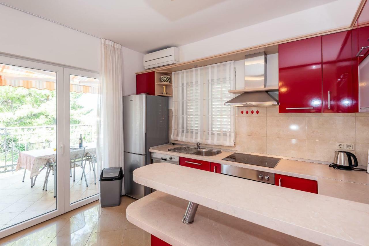 Apartmani Marina クレック エクステリア 写真
