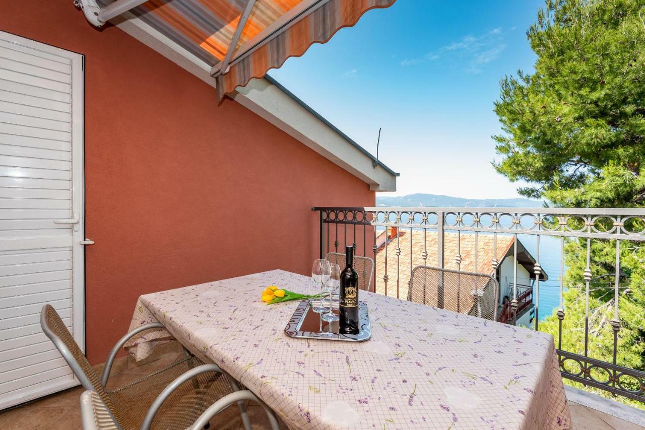 Apartmani Marina クレック エクステリア 写真